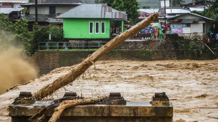Katastrofalne poplave odnijele još života: 'Ostajemo bez potrepština i hrane'