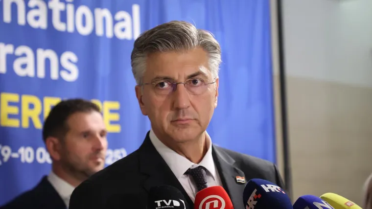 Vlada se 'riješila' Mikulića isti dan kad je uhićen, Plenković: 'To je slučajnost, nismo znali'