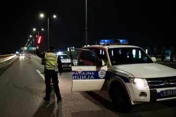 Policija u Beogradu spasila sedmero zatočenih migranata: Sumnja se na trgovinu ljudima