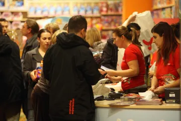 Hrvati troše 108 milijuna eura: Doznajemo što je na najvećim popustima!