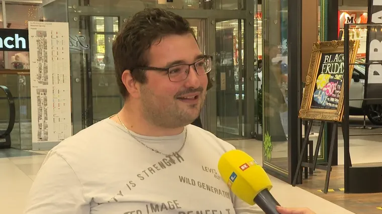 Nikola je ulovio božićni poklon na Crni petak: 'Trgovci se bore za svakog kupca'