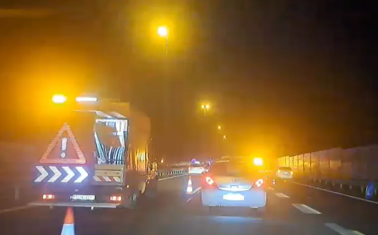 Kaos na A4! U nesreći stradala osoba, automobil smrskan: Imamo prve snimke!