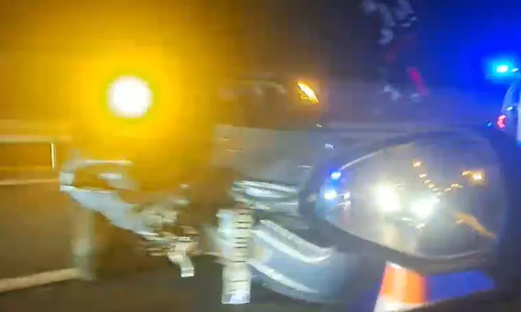 Kaos na A4! U nesreći stradala osoba, automobil smrskan: Imamo prve snimke!