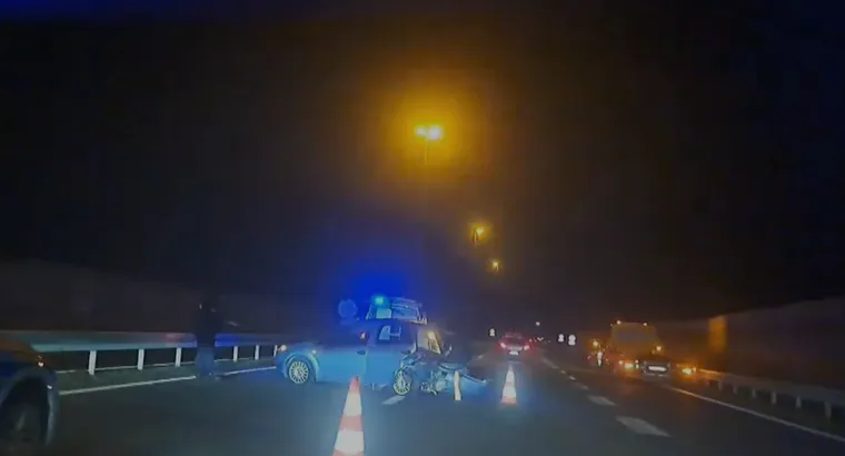 Kaos na A4! U nesreći stradala osoba, automobil smrskan: Imamo prve snimke!