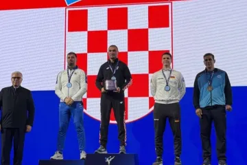 'Bog me bacao na dno pa valjda rekao: 'Ajde uzmi to zlato!'... A onda sam prijatelju razvalio arkadu'