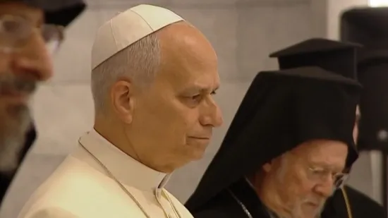 Neugodno iznenađenje za Papu u Turskoj: 'Znamo da je ovo organizirala CIA'