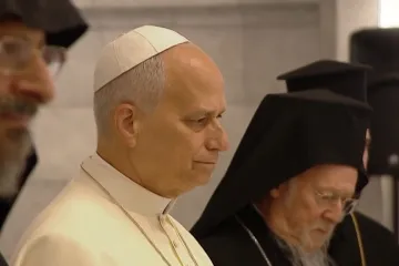 Neugodno iznenađenje za Papu u Turskoj: 'Znamo da je ovo organizirala CIA'