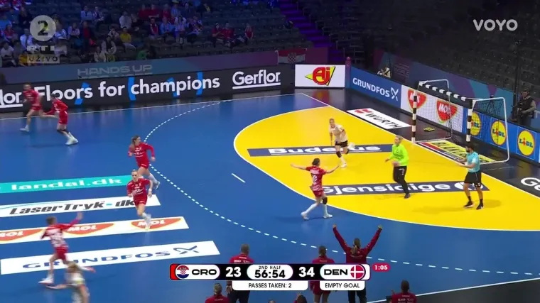 Sjajna obrana Zetović: Pročitala udarac i uz osmijeh pokazala zašto je budućnost Hrvatske.