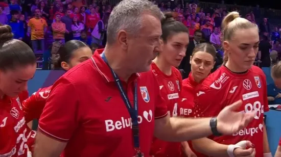 Obrvan pozvao minutu odmora dvadeset sekundi prije kraja kod minus 11: Evo što je poručio igračicama