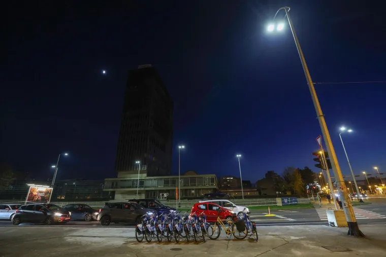 Slavonska opet prohodna! Pu&scaron;tena nova privremena regulacija prometa: Ponovo se može voziti u oba smjera