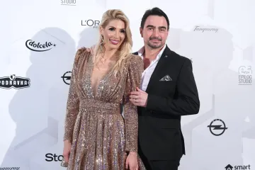 Jole raznježio obožavatelje: Emotivnom objavom o sinu izazvao lavinu čestitki