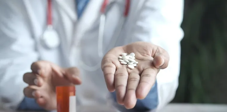 Šire se opasni lijekovi: Umrla mlada žena, a problem stvara ono što se ne vidi