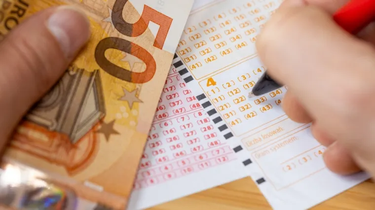 Ovi znakovi imaju najveće šanse osvojiti jackpot u prosincu: Doslovno će se kupati u novcu