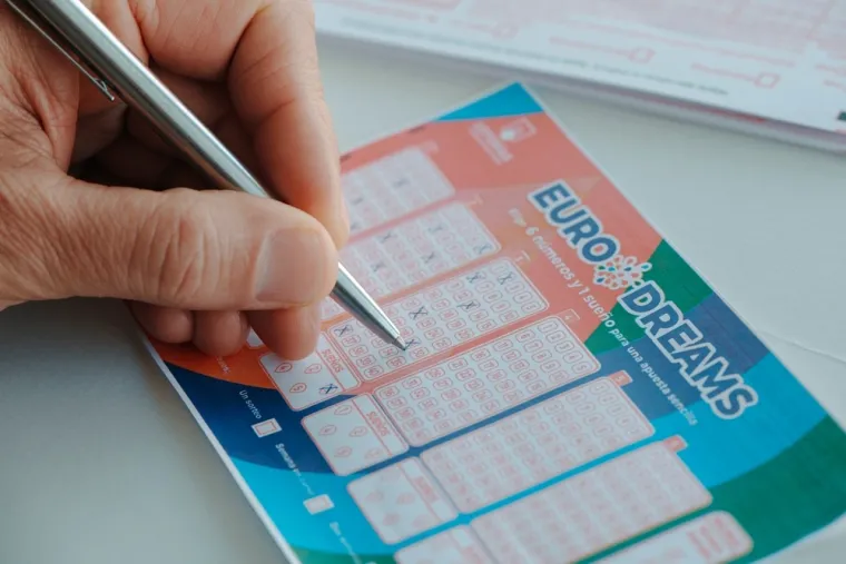 Ovi znakovi imaju najveće šanse osvojiti jackpot u prosincu: Doslovno će se kupati u novcu