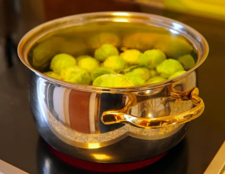 Slavni kuhar otkriva trik: Jedna namirnica učinit će prokulice omiljenim povrćem