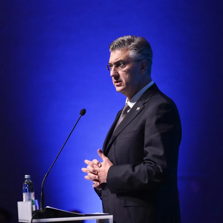 [KVIZ] Samo će najveći pratitelji politike znati sve o premijerima Hrvatske