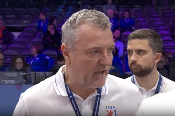 Obrvan poludio na time-outu! 'Cure, pa ovo se ne radi ni na treningu'