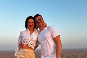 Arija Rizvić iz 'Divljih pčela' reagirala na novu voditeljsku ulogu svoga zaručnika: 'Opa, imam mister savršenog'