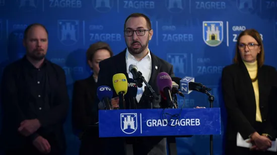 Tomašević o jugoslavenskim zastavama na prosvjedu: 'Sjetite se što je HDZ imao na plakatima'