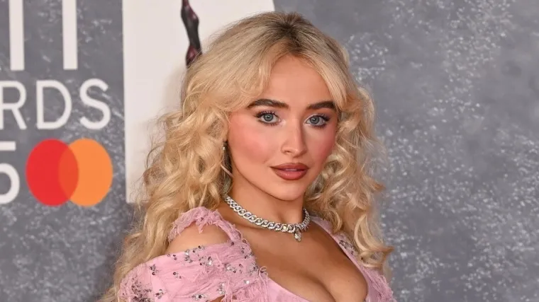 Pjevačica Sabrina Carpenter javno osudila Bijelu kuću zbog bizarne ICE objave