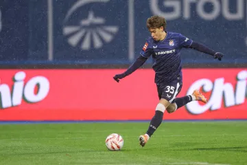 Noa Mikić odigrao tri utakmice pa ga Dinamo nagradio