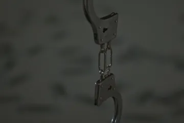 Zatvorski bingo u Britaniji: Puštaju zatvorenike kao na traci, dva su još u bijegu