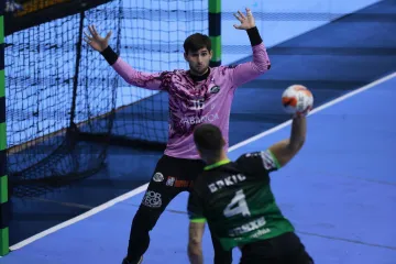 Nexe u završnici pobijedio Španjolce i osvojio skupinu