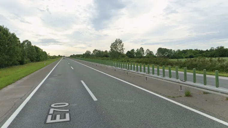 Užas na autocesti: Kamion odbacio pješakinju u drugu traku, poginula je