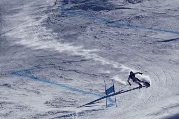 FIS gurnuo skijaše na jednu od najopasnijih staza? Austrijski as urlao na organizatore...