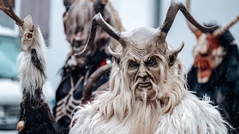 Tko je zapravo Krampus? Prava istina o njemu zaledit će krv u žilama i onim najhrabrijima