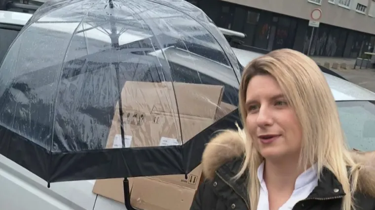 Kartoni, kišobran i veliko srce! Anonimna Zagrepčanka postala simbol dobrote: 'Dirnulo me do suza'