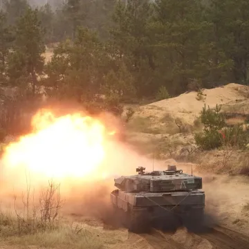 Anušić potpisao: Hrvatska kupuje 44 moćna Leoparda! 'Više nikad ne smije biti zanemarena'