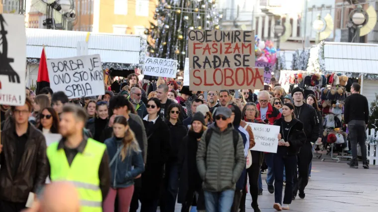 Od Thompsona i 'Srpkinje nedopustive u studenom' do marševa protiv fašizma: Što se dogodilo Hrvatskoj?
