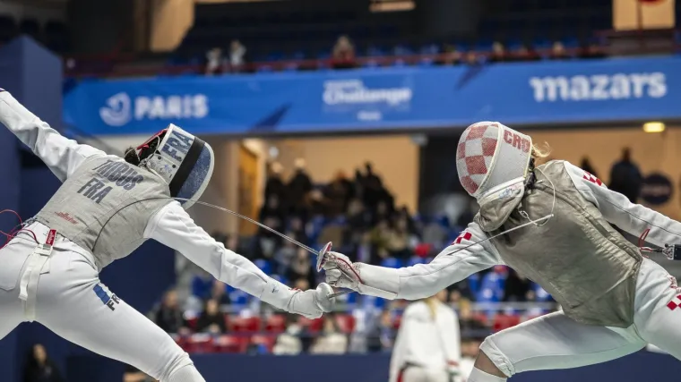 Hrvatska prvakinja u mačevanju sredila je pjevača Iron Maidena, a sada 'izaziva' kapetana Dinama