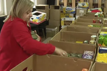 Otočani u divnoj akciji: Prikupili tisuće kila hrane i potrepština za potrebite obitelji