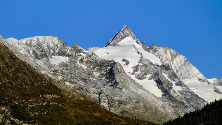 Ostavio djevojku da se smrzne na planini: Pronašli su je idući dan mrtvu