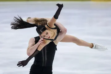 Zlatna pirueta obara s nogu: Atraktivne klizačice su Zagrepčane ostavile bez daha