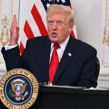 Trumpov plan masovnih rezova blokiran: Sud zaustavio otpuštanje 250 zaposlenika State Departmenta