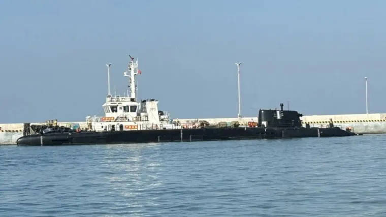 Misteriozni hibrid broda i podmornice izazvao paniku: Je li ovo najopasnije plovilo ikada?