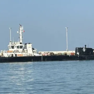 Misteriozni hibrid broda i podmornice izazvao paniku: Je li ovo najopasnije plovilo ikada?