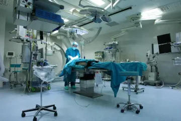 Žena na vratu imala tumor od 3,3 kilograma! KBC Split: 'Uklanjanje je bilo izazovno'