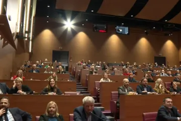 Nižu se reakcije nakon glasanja o proračunu: Na strani većine i bivša SDP-ovka