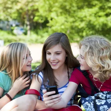 Preuranjeni pubertet sve je češći, naročito kod djevojčica: Za sve je kriva pandemija?