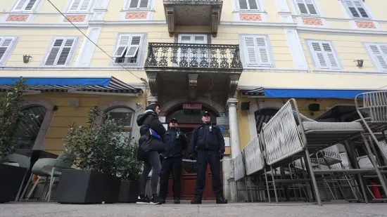 Ovo je mjesto stravičnog femicida u Rijeci: Žena na smrt izbodena na stubištu