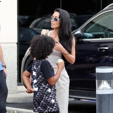 Kim Kardashian emotivnom objavom čestitala rođendan sinu Saintu Westu