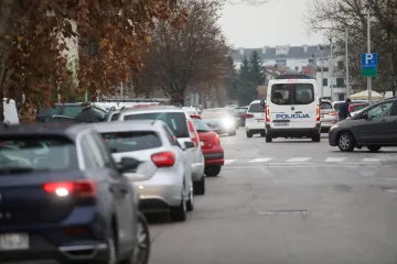 Derbi pod opsadom: Policija blokirala Dubravu i izdala stroge upute navijačima