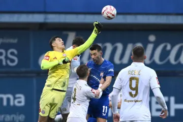 Visoke tenzije na Maksimiru: VAR spasio Hajduk, Dinamu poništen gol za vodstvo