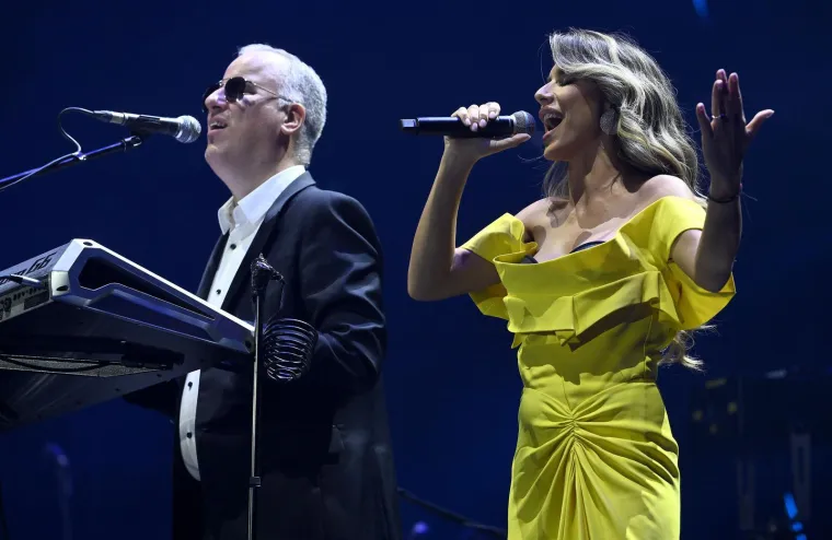 Šuškalo se o njezinoj vezi s Marijom Šerifović: Tko je žena koju je Saša Matić doveo u Arenu?