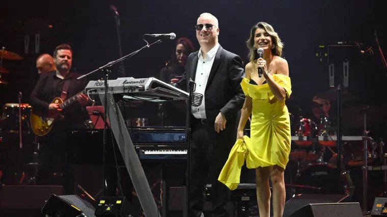 Šuškalo se o njezinoj vezi s Marijom Šerifović: Tko je žena koju je Saša Matić doveo u Arenu?