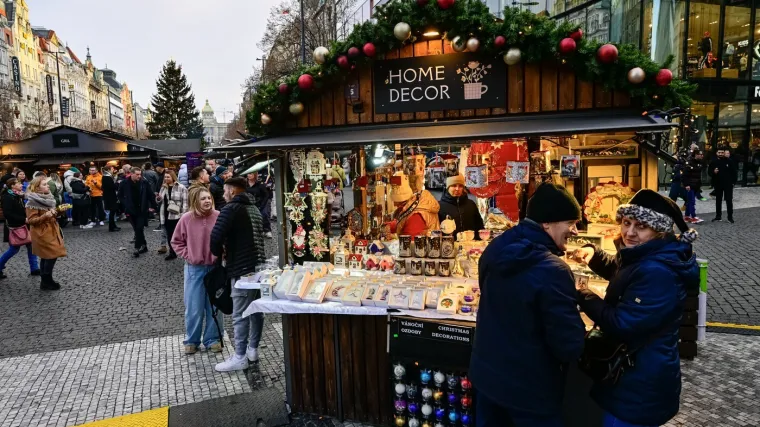 Opasan virus širi se na božićnim sajmovima? Umrle 32 osobe, epidemiolozi zabrinuti